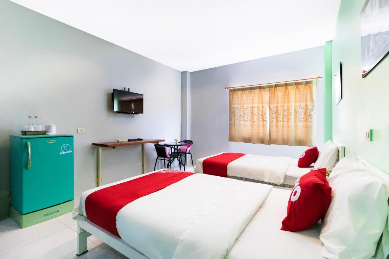 Oyo 632 Thanagrit Apartelle Tha Mai Exteriör bild